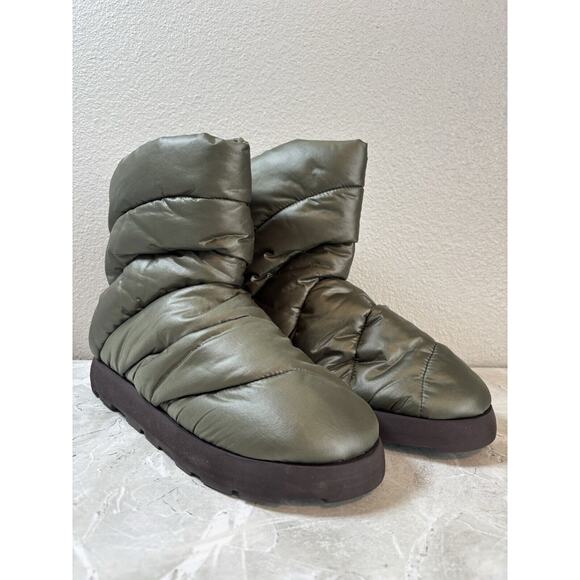 Piumestudio Luna‎ Green Pillow Boot Womens 40 Evereve Ankle Bootie Vegan New - Picture 1 of 6